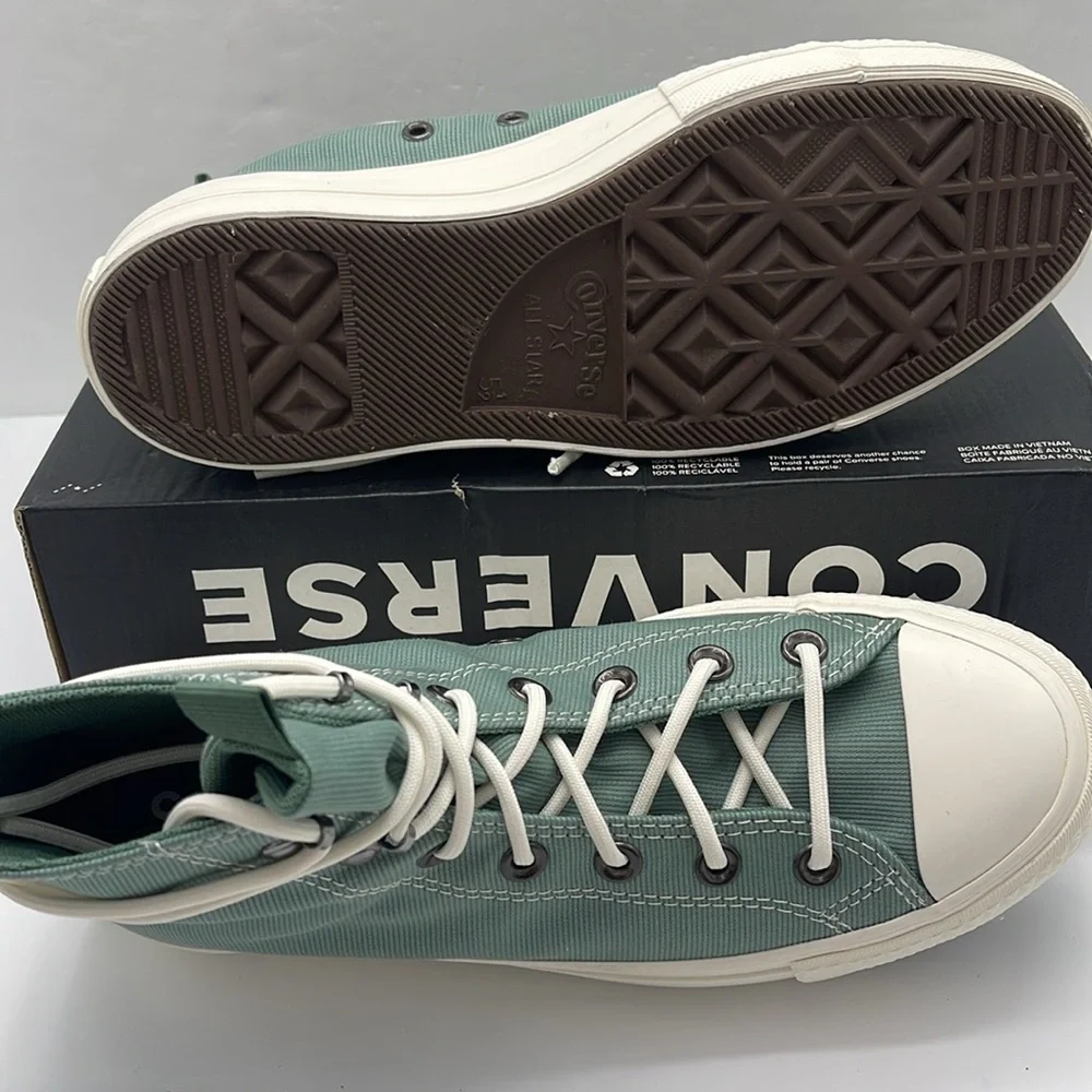 Converse WMNS High-Top Platform Sneakers CTAS LIFT HI HERBY/EGRET/ADMIRAL ELM